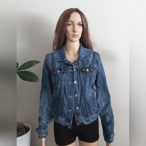 Aritzia Talula blue denim crop jean jacket